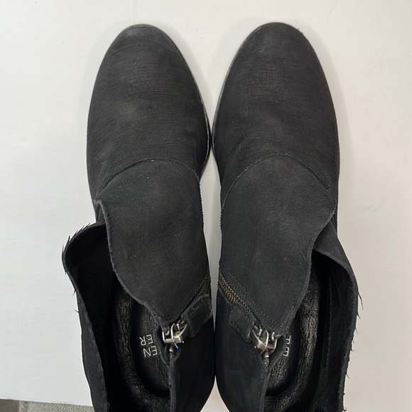 Eileen Fisher Murphy Intaglio Leather Ankle Boots Size 7,5” - Picture 8 of 10